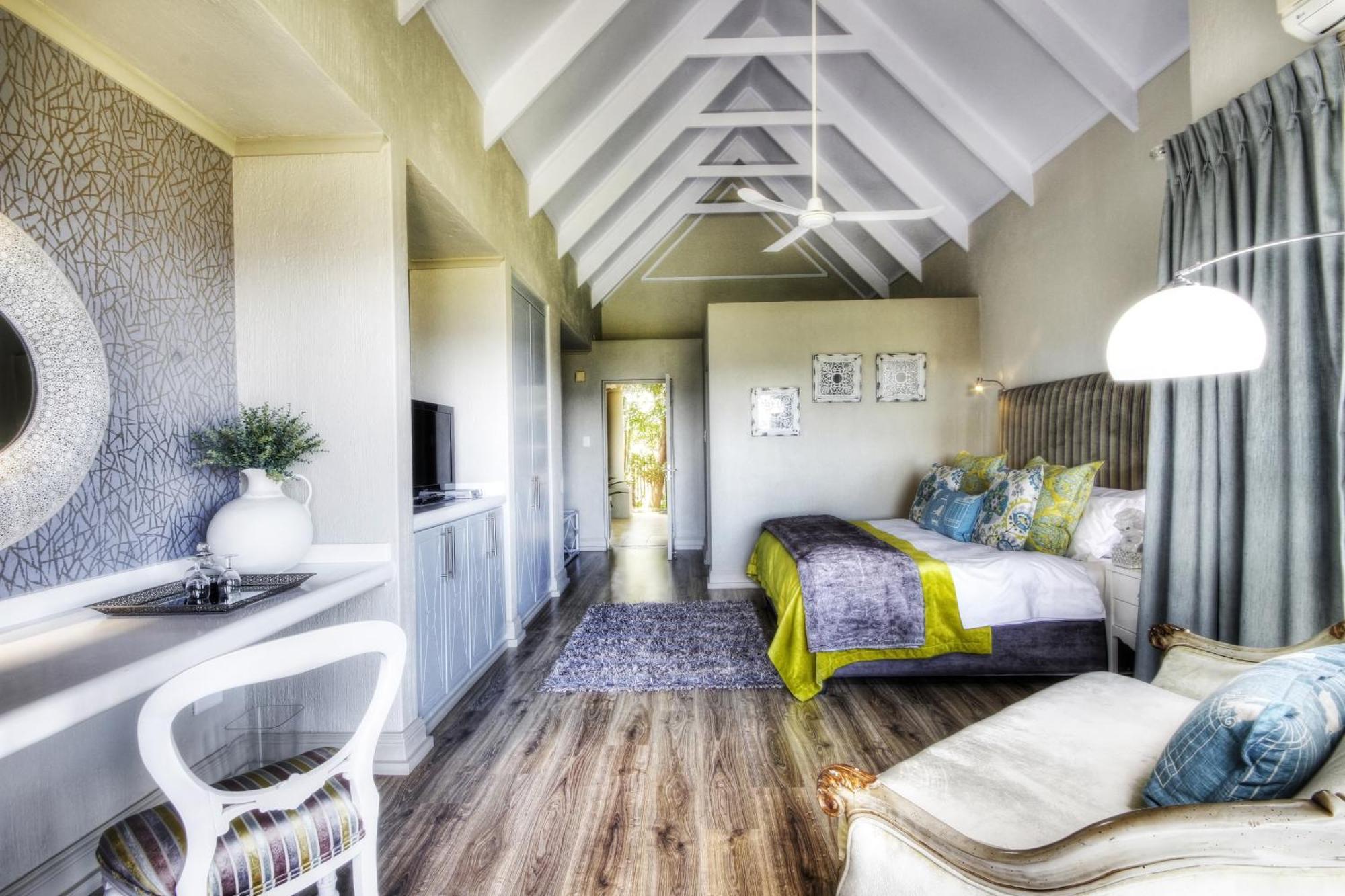 Loerie'S Call Guesthouse Mbombela Exterior photo
