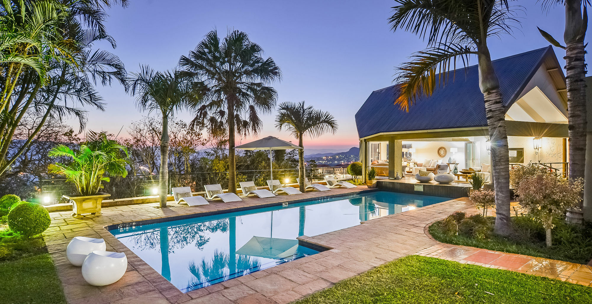 Loerie'S Call Guesthouse Mbombela Exterior photo