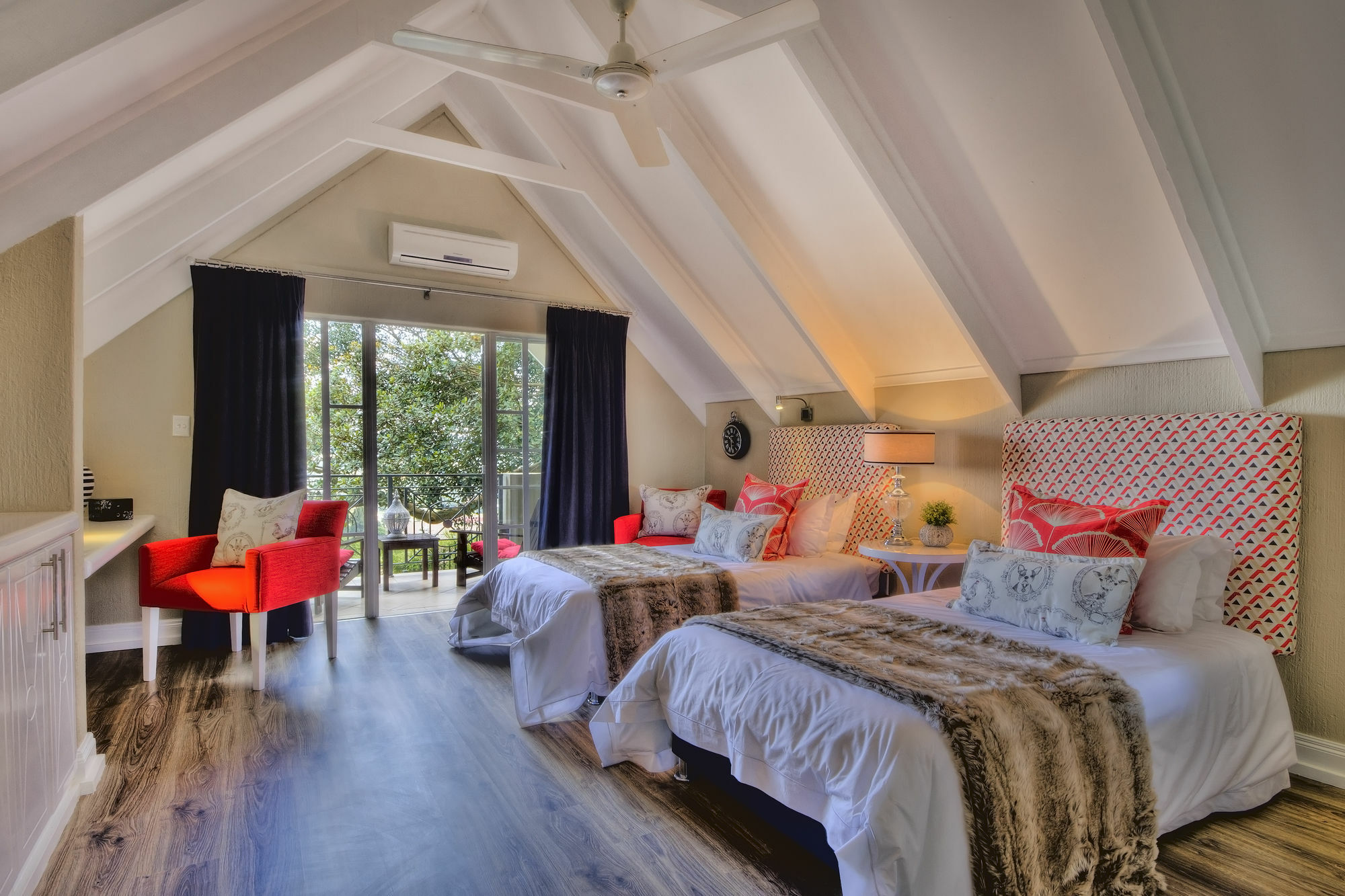 Loerie'S Call Guesthouse Mbombela Exterior photo